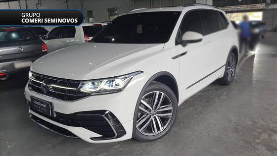 VOLKSWAGEN TIGUAN 2.0 300 TSI GASOLINA ALLSPACE R-LINE AUTOMÁTICO